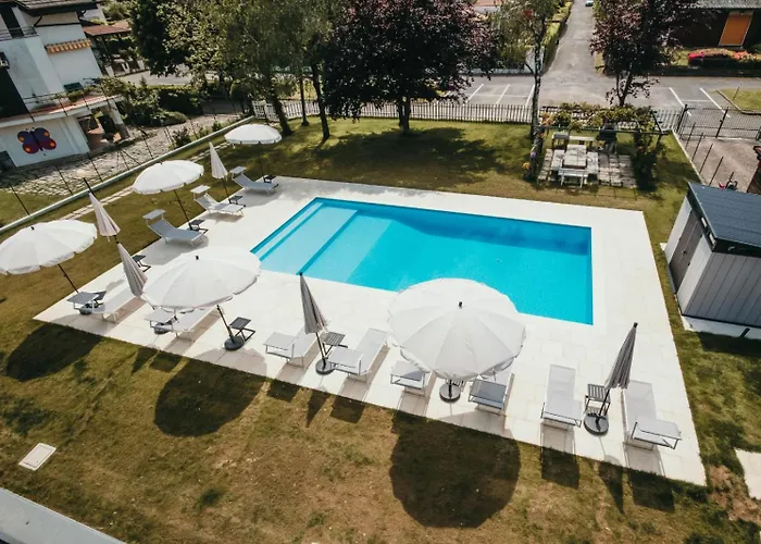 Appartement Bella Vista Con Piscina - Lakeside Leisure & Business *