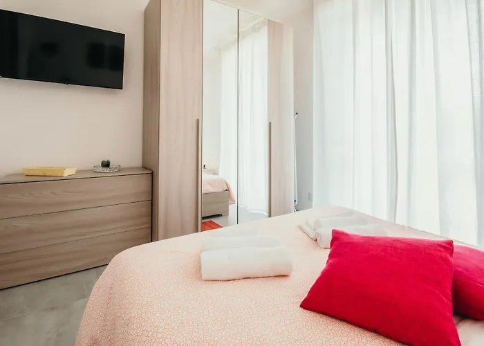 Appartement Bella Vista Con Piscina - Lakeside Leisure & Business *