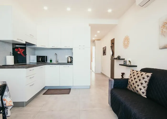 Appartement Bella Vista Con Piscina - Lakeside Leisure & Business