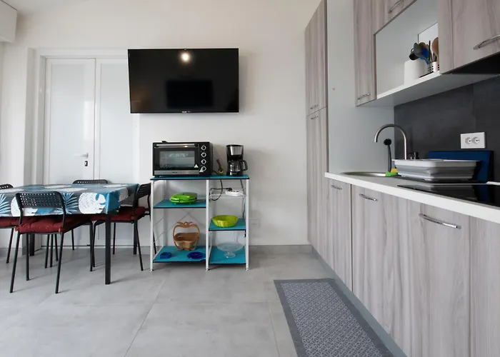 Bella Vista Con Piscina - Lakeside Leisure & Business * Dormelletto