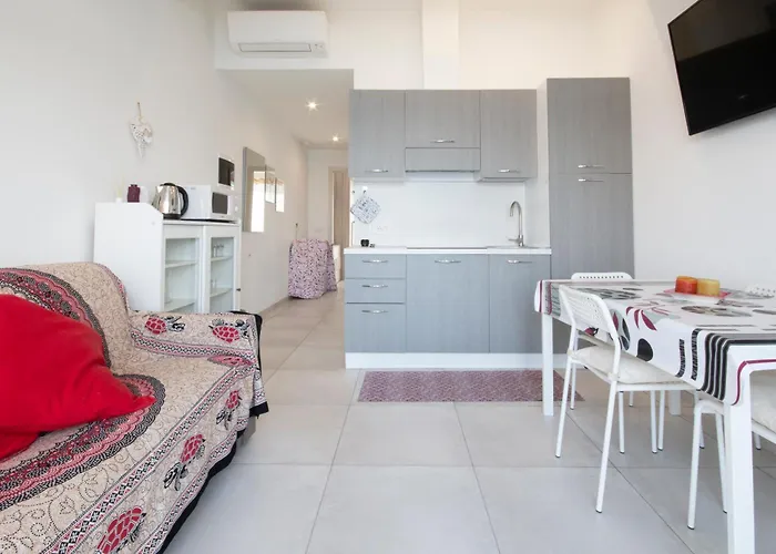 Bella Vista Con Piscina - Lakeside Leisure & Business Appartement *